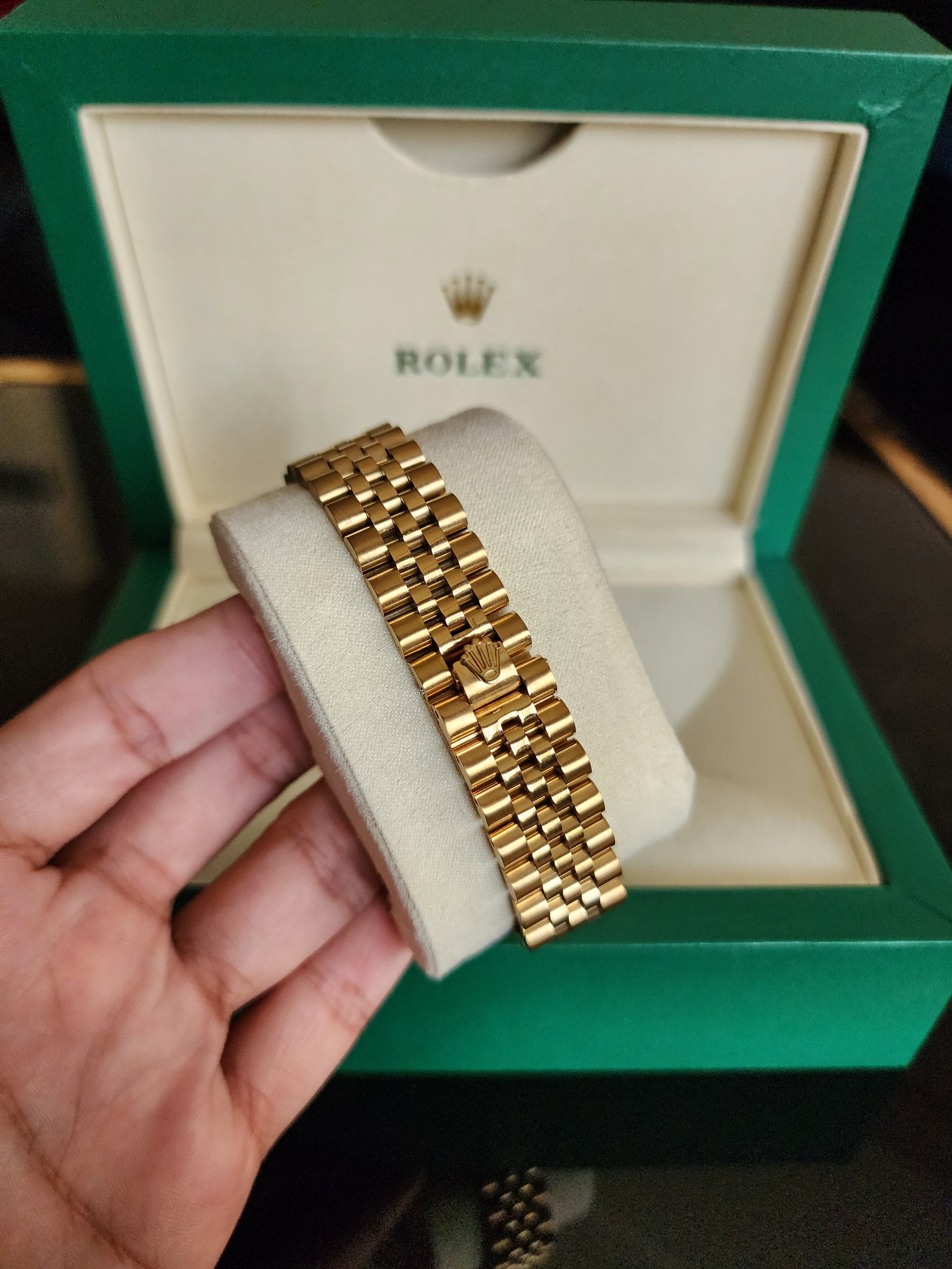 Rolex: GMT Golden