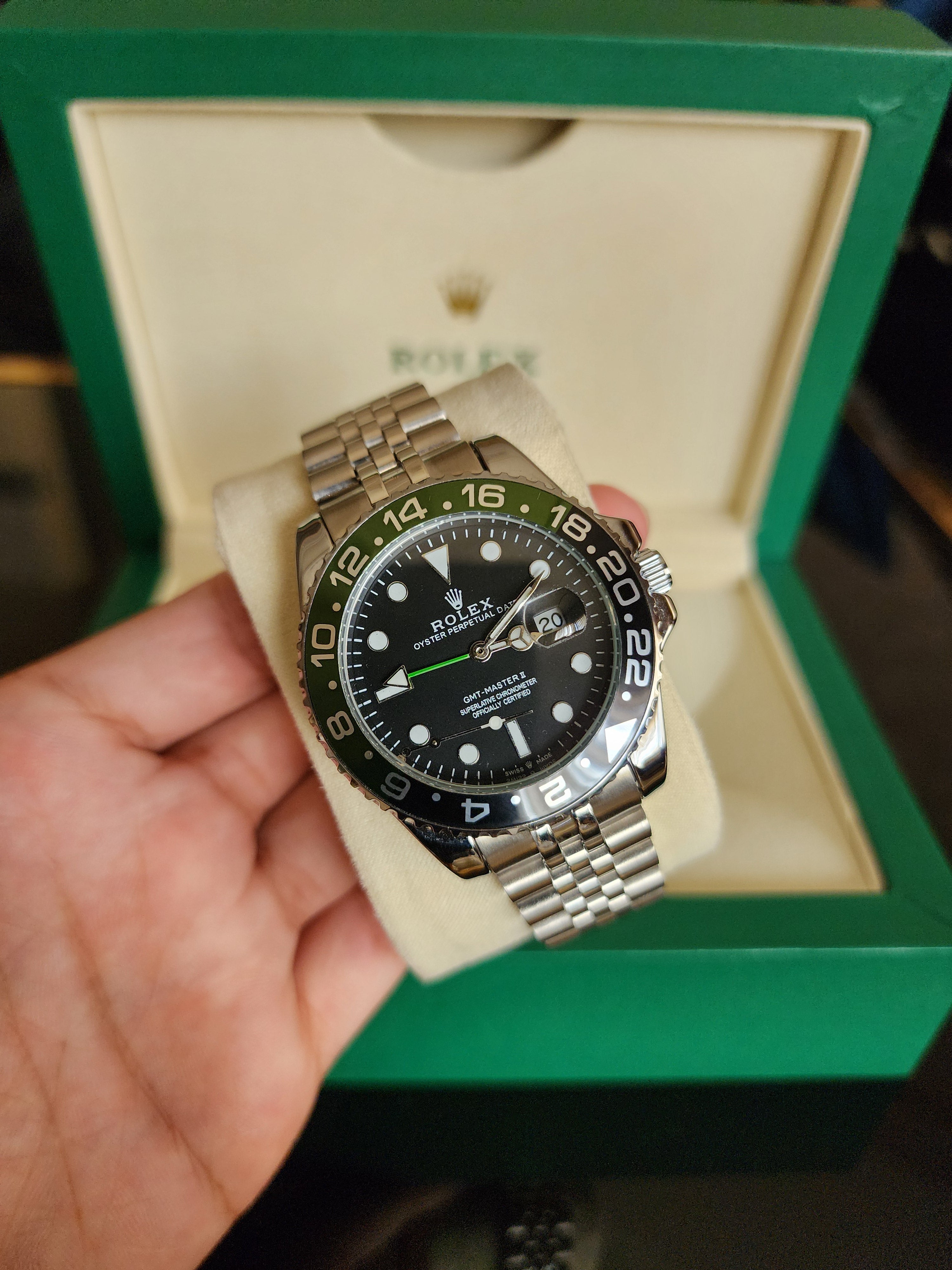 Rolex: GMT Green
