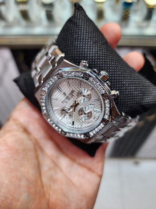 Audemars Piguet: Royal Oak - White