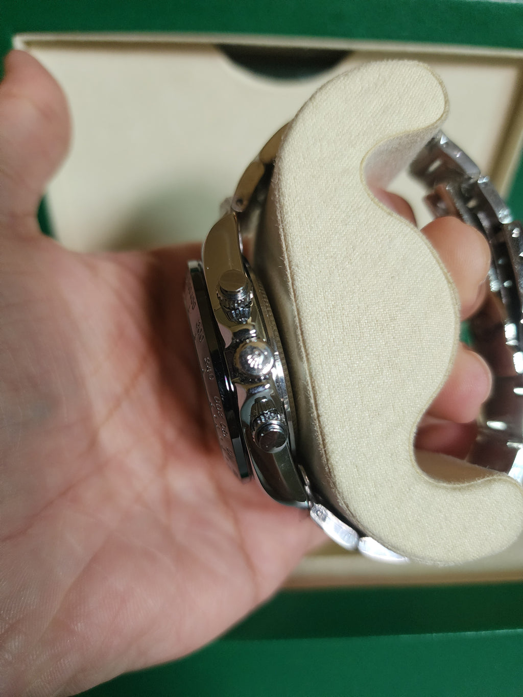 Rolex: White Daytona - Chronograph Working