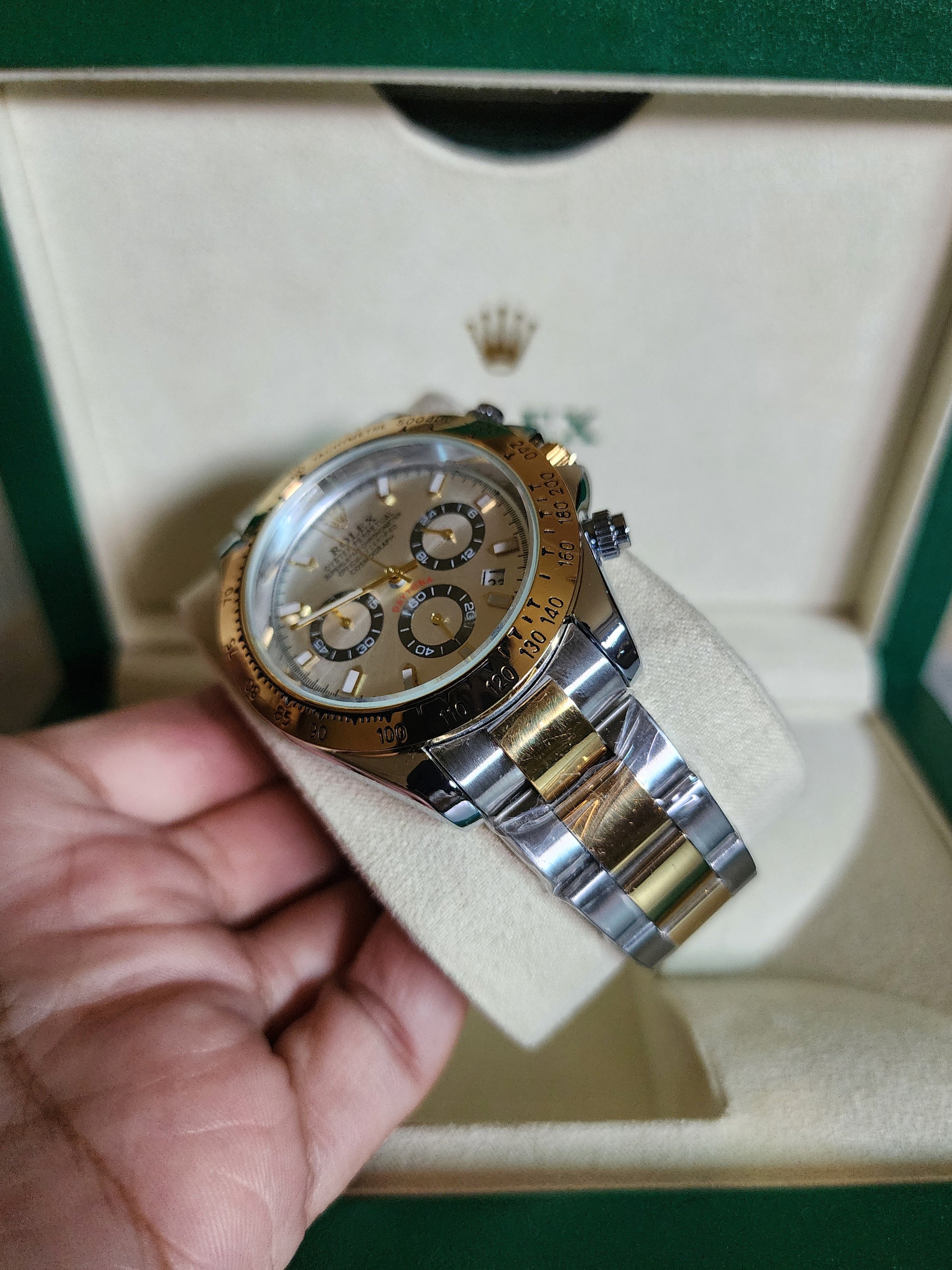 Rolex: Daytona - Chronograph Working - 2 Tone