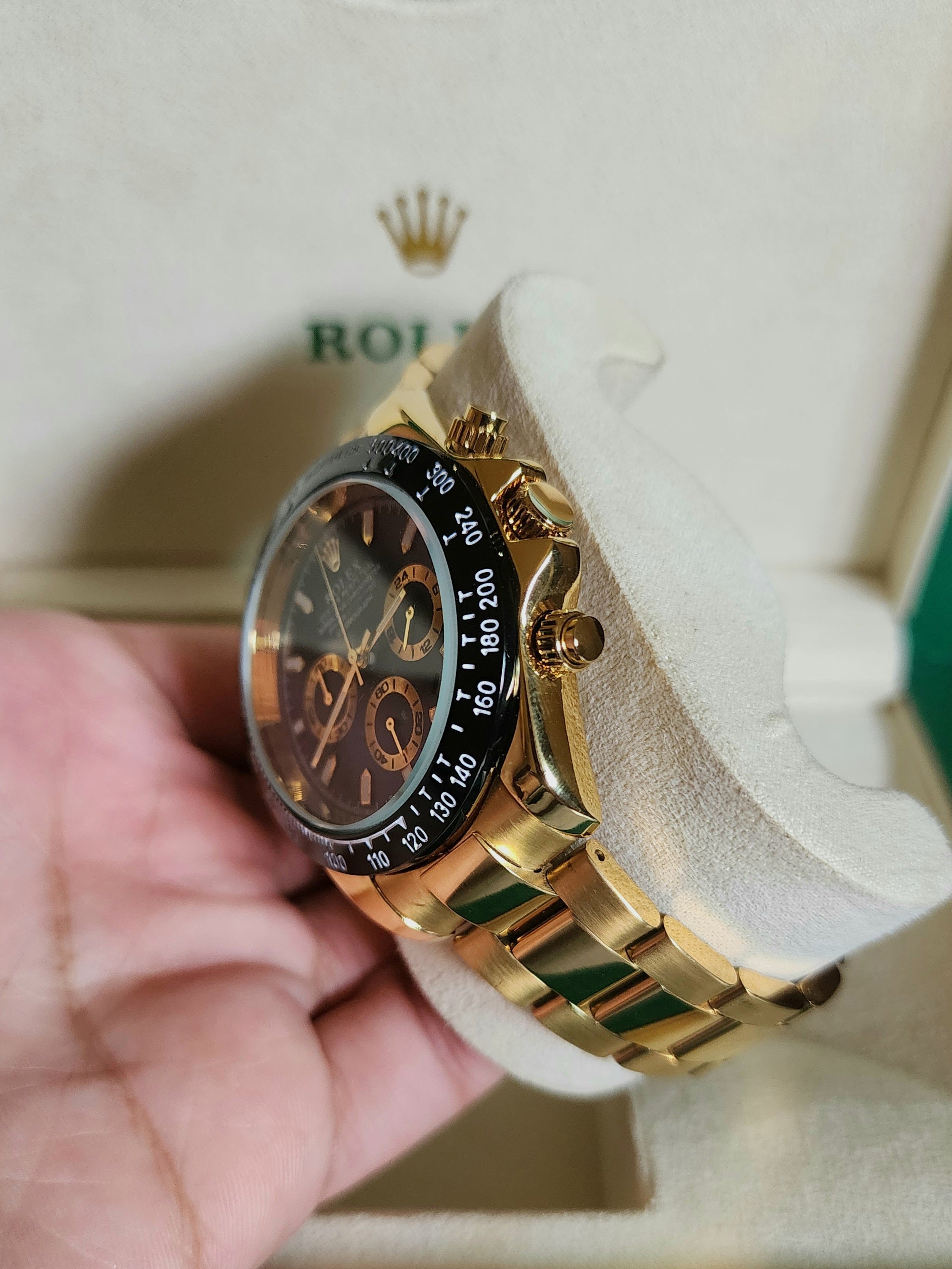 Rolex: Golden Daytona Chronograph Working