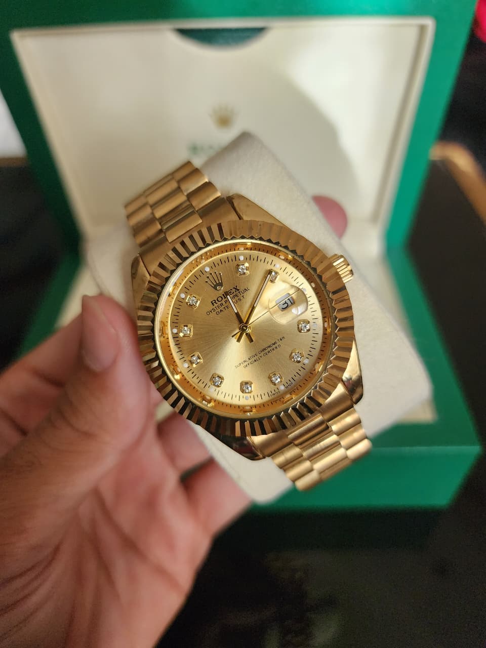 Rolex: Date - Golden