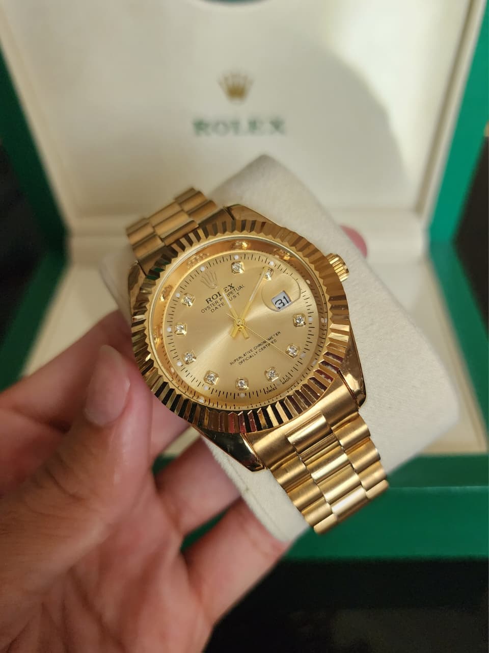 Rolex: Date - Golden