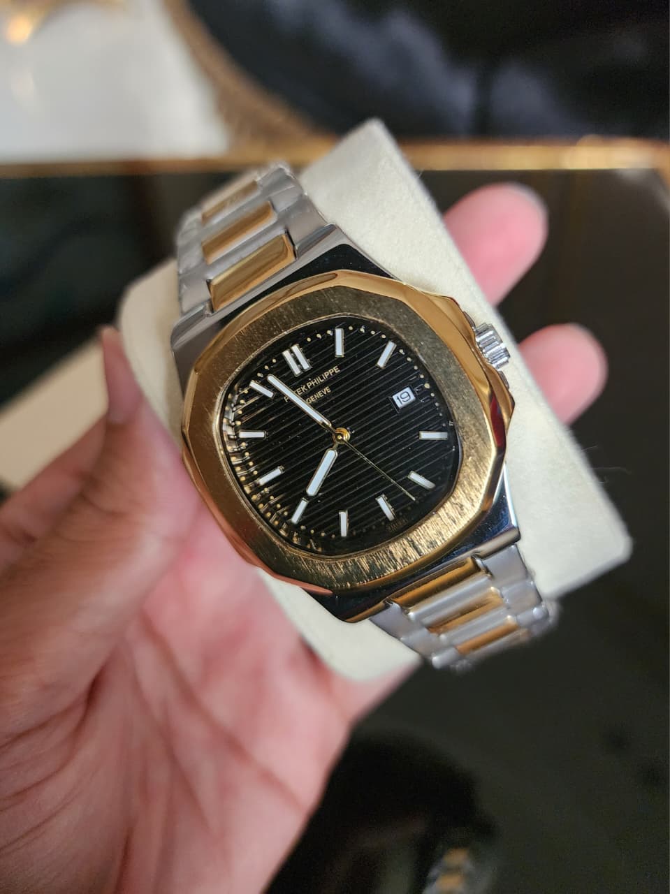 Patek Philippe Nautilus - Black