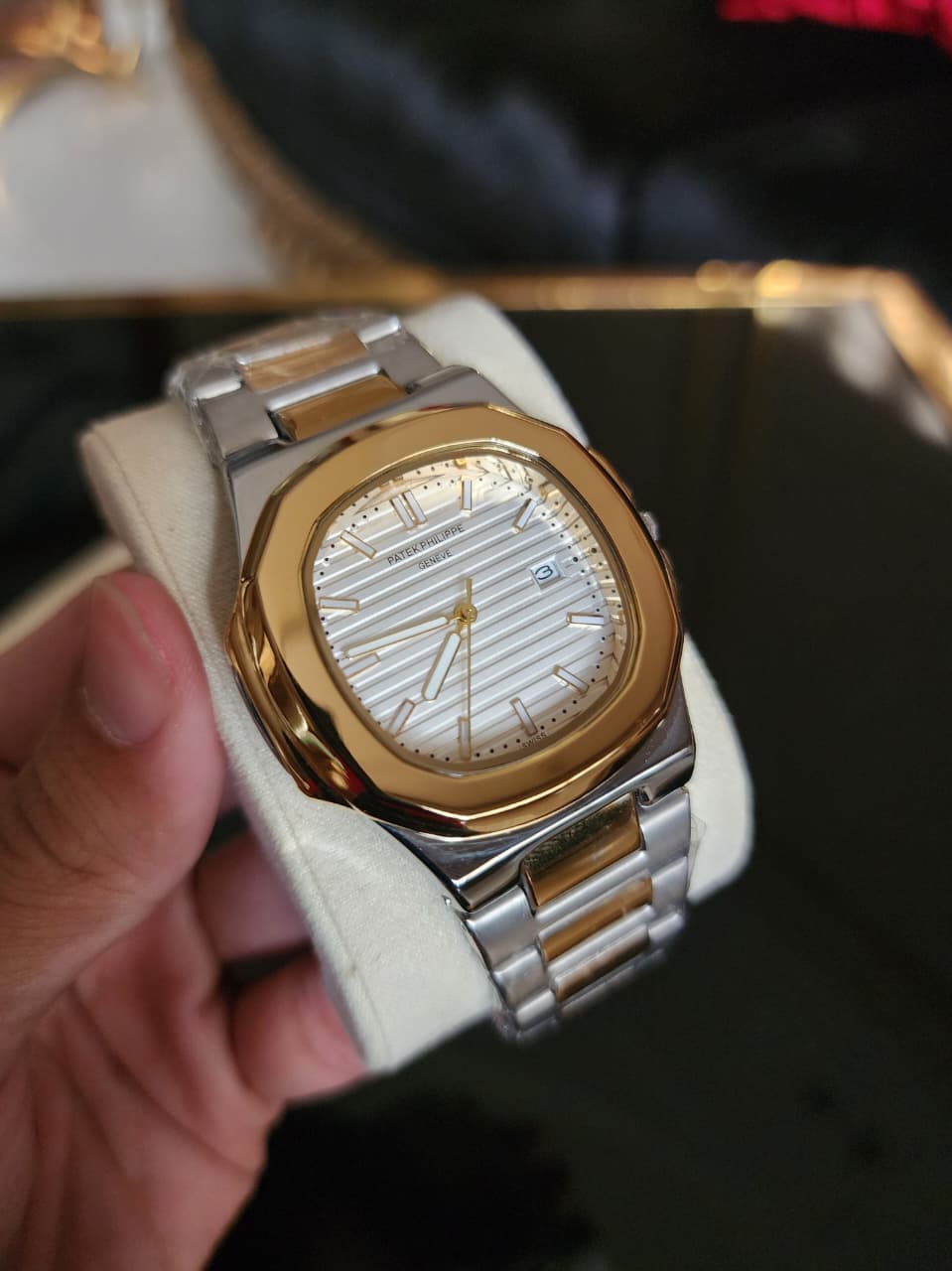 Patek Philippe Nautilus - White