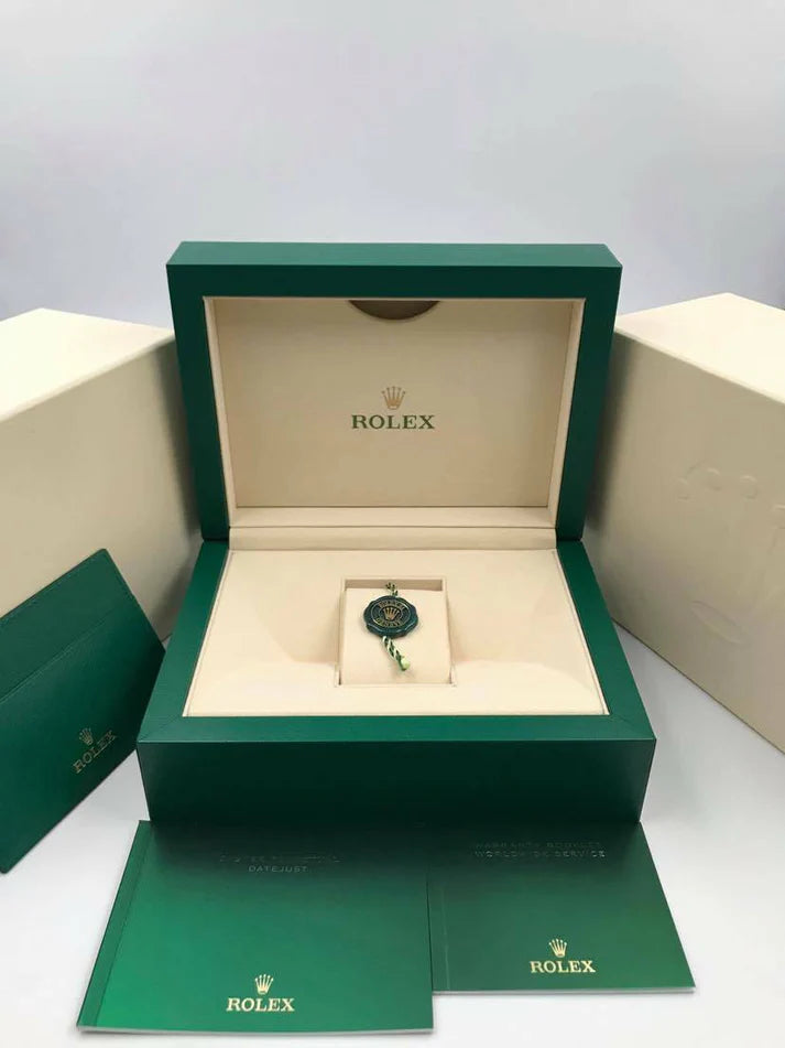 Rolex: Date Black - Auto Movement